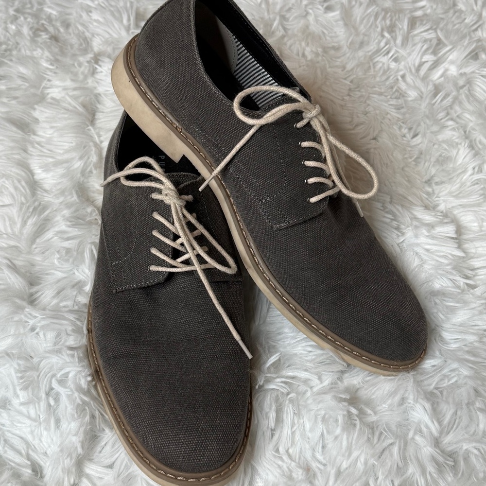Public opinion Gray Loafers